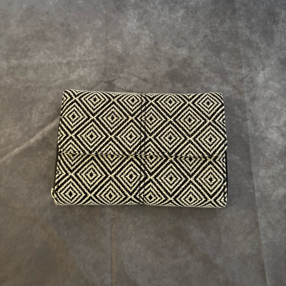 Thirty-One Black and White Diamond Pattern Clutch